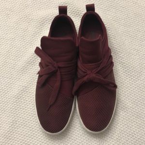 Maroon BRASH Lace up Sneakers